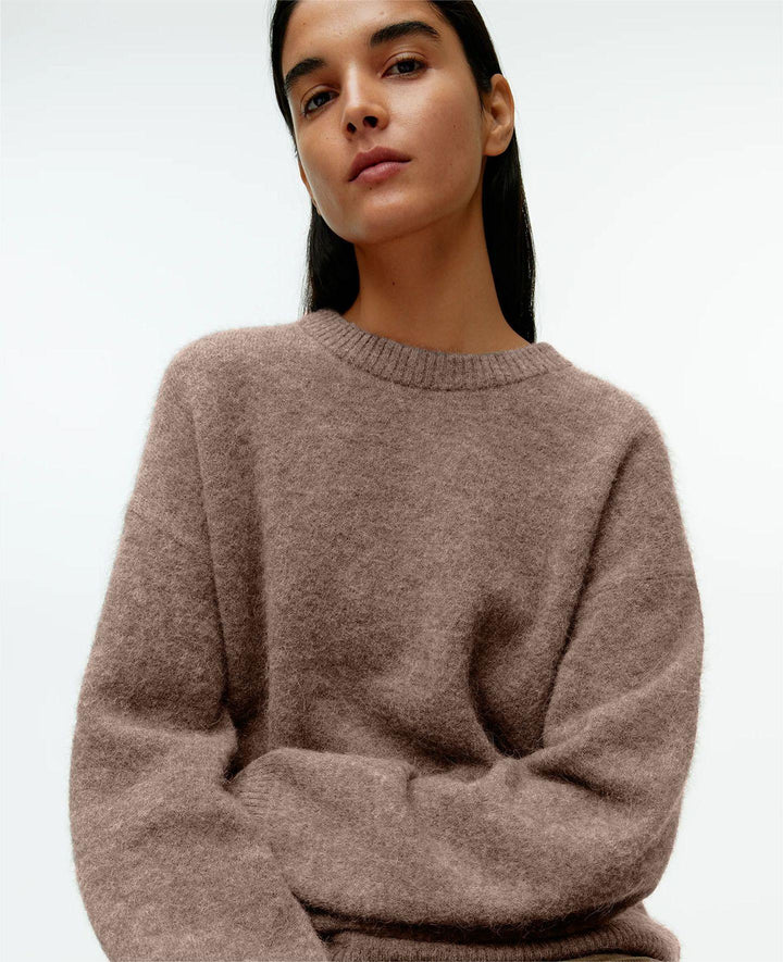 AOI - Women's Soft Oversized Knit Sweater