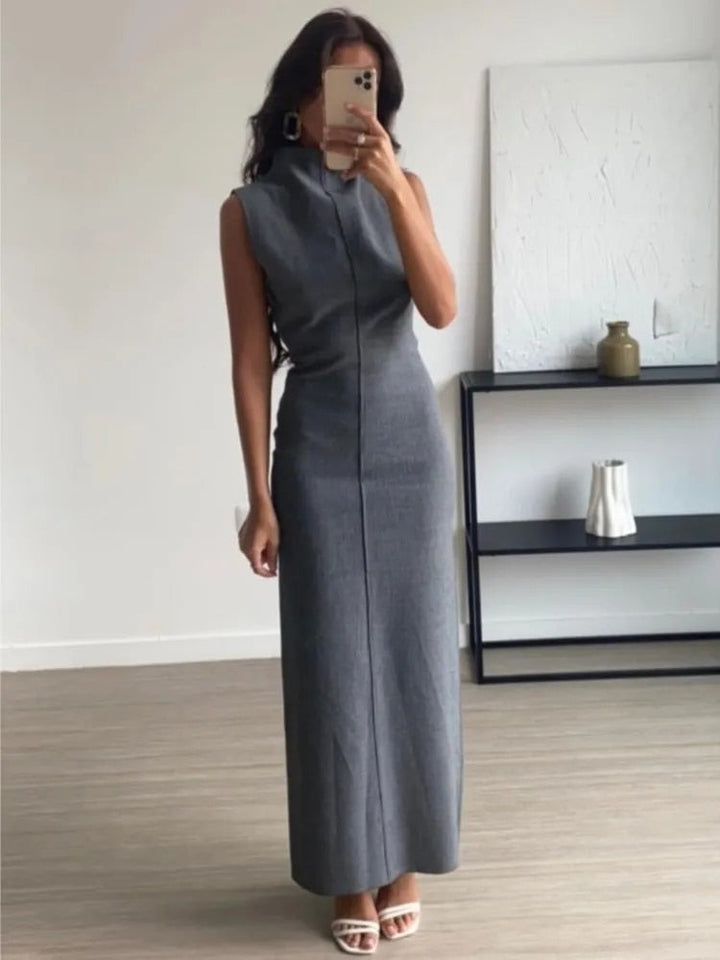 SINDRA - Elegant Charcoal Sleeveless Sheath Dress