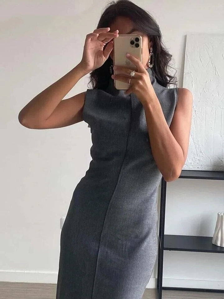 SINDRA - Elegant Charcoal Sleeveless Sheath Dress