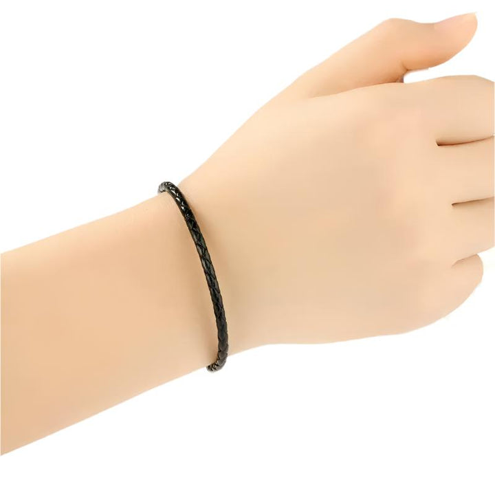 ELOWEN - Leather Sterling Silver Bracelet