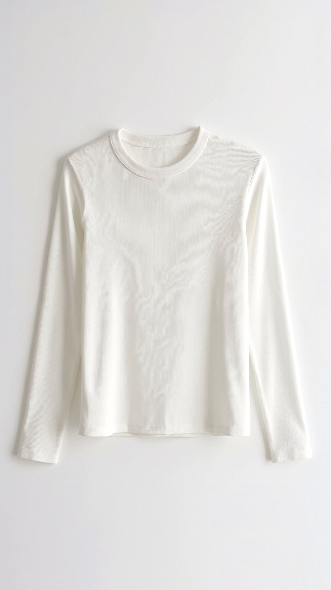 UMINA - Essential Long-Sleeve Fitted Top